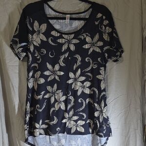 LuLaRoe Black and Cream Floral Short Sleeve Tee